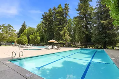 1276 Vanderbilt Way, Sacramento, CA 95825 - Photo 39