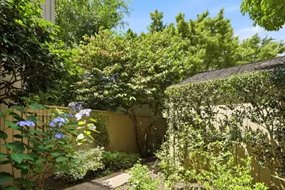 1276 Vanderbilt Way, Sacramento, CA 95825 - Photo 7
