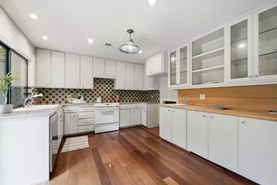 1276 Vanderbilt Way, Sacramento, CA 95825 - Photo 9