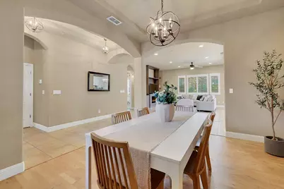3001 Demartini Drive, Roseville, CA 95661 - Photo 9