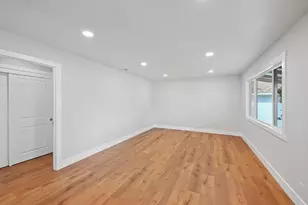 9060 New Dawn Dr, Sacramento, CA 95826 - Photo 11