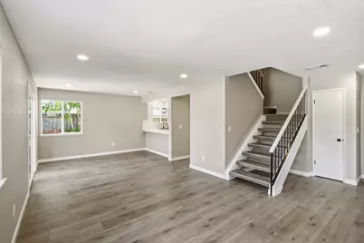 7521 Delta Pointe Way, Sacramento, CA 95823 - Photo 11