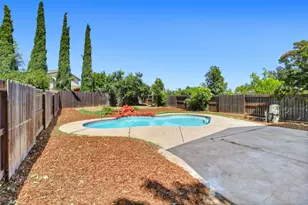 7521 Delta Pointe Way, Sacramento, CA 95823 - Photo 41
