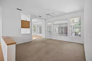4597 Coach Lamp Ln, Roseville, CA 95747 - Photo 5