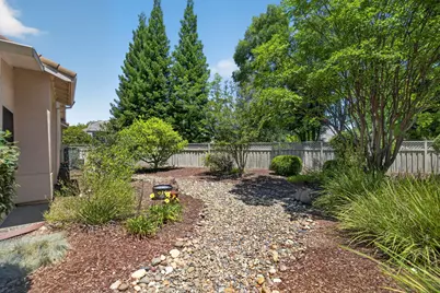 4597 Coach Lamp Lane, Roseville, CA 95747 - Photo 35