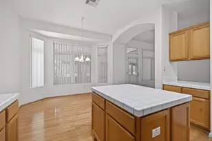 4597 Coach Lamp Ln, Roseville, CA 95747 - Photo 21