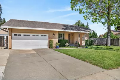 7064 Riverside Boulevard, Sacramento, CA 95831 - Photo 1