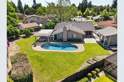 7064 Riverside Boulevard, Sacramento, CA 95831 - Photo 49