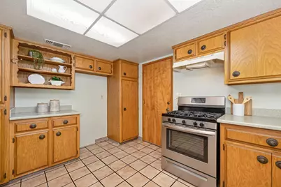 10650 Pine Hill Drive, Grass Valley, CA 95945 - Photo 17