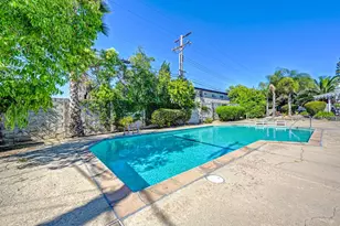 2541 Fulton Square Ln, Sacramento, CA 95821 - Photo 35