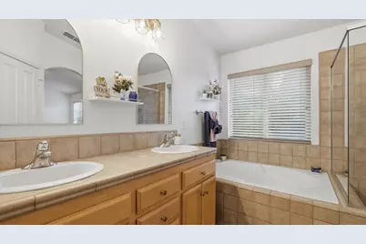 6070 Orchard View Drive, Elk Grove, CA 95757 - Photo 27