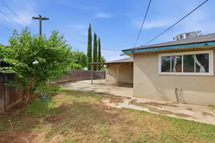 4867 E Leisure Ave, Fresno, CA 93727 - Photo 17