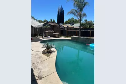 629 E Fort Henry, Modesto, CA 95354 - Photo 17
