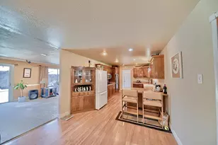 878 Alexander St, Livermore, CA 94550 - Photo 17