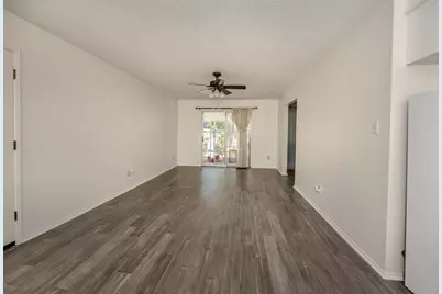 1622 Donner Way, Woodland, CA 95695 - Photo 13