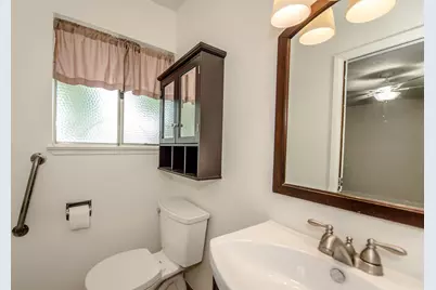 1622 Donner Way, Woodland, CA 95695 - Photo 35