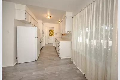 1622 Donner Way, Woodland, CA 95695 - Photo 15