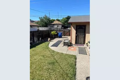 411 J. Street, Los Banos, CA 93635 - Photo 29