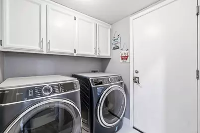 8024 Bridgeburn Court, Elk Grove, CA 95758 - Photo 45