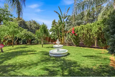 8024 Bridgeburn Court, Elk Grove, CA 95758 - Photo 55