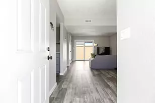 5983 Mack Rd, Sacramento, CA 95823 - Photo 3