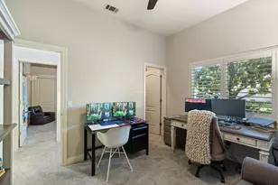 933 Golden Oak Dr, Lodi, CA 95242 - Photo 17