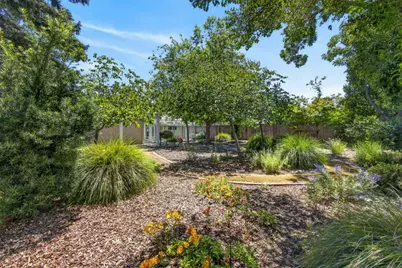 1310 Carnation Court, Roseville, CA 95661 - Photo 31