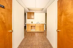 902 Court St, Woodland, CA 95695 - Photo 21