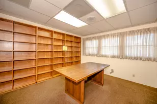 902 Court St, Woodland, CA 95695 - Photo 21