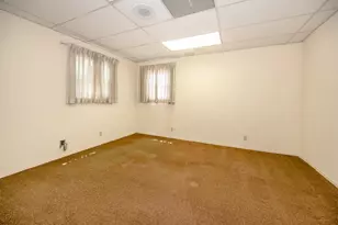 902 Court St, Woodland, CA 95695 - Photo 13