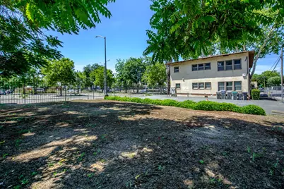 902 Court Street, Woodland, CA 95695 - Photo 51