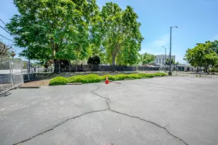 902 Court St, Woodland, CA 95695 - Photo 47