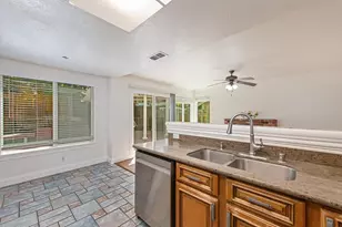 3732 Deer Walk Way, Antelope, CA 95843 - Photo 11