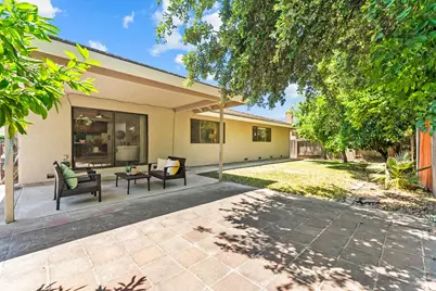 96 Parkshore Circle, Sacramento, CA 95831 - Photo 5