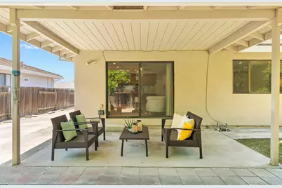 96 Parkshore Circle, Sacramento, CA 95831 - Photo 45