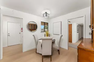 96 Parkshore Cir, Sacramento, CA 95831 - Photo 17