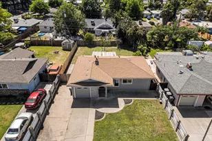 5625 Layton Dr, North Highlands, CA 95660 - Photo 5