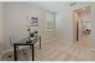 1952 Garden Farms Avenue, Lathrop, CA 95330 - Photo 9