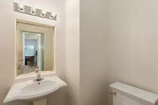 2429 Burberry Way, Sacramento, CA 95835 - Photo 29
