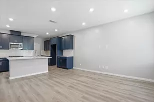 1619 N Breezy Meadow Dr, Sacramento, CA 95834 - Photo 5