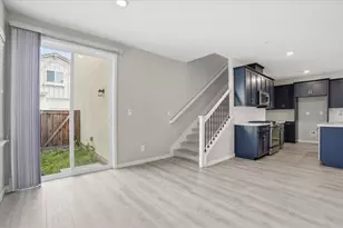 1619 N Breezy Meadow Dr, Sacramento, CA 95834 - Photo 13
