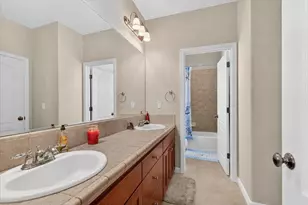 2700 Espana Ln, Modesto, CA 95355 - Photo 37