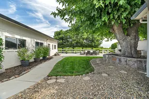 13898 N Curry, Lodi, CA 95240 - Photo 35