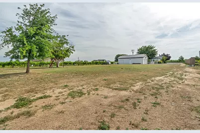 13898 N Curry, Lodi, CA 95240 - Photo 47