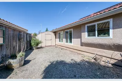 3055 Fairmont Court, Madera, CA 93637 - Photo 45
