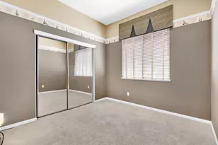 5640 Northborough Dr, Sacramento, CA 95835 - Photo 19