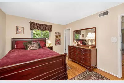 4701 Goya Parkway, Sacramento, CA 95823 - Photo 27