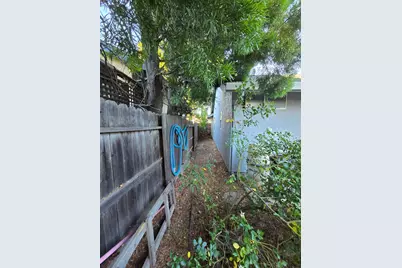 8012 Marsannay Way, Sacramento, CA 95829 - Photo 47