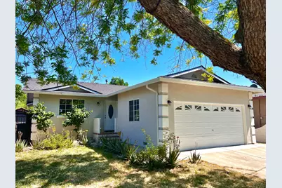 154 Brook Hallow Dr, Patterson, CA 95363 - Photo 1