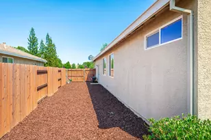 2150 Golden Gate Dr, Plumas Lake, CA 95961 - Photo 35